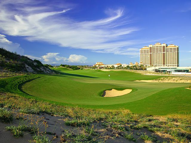 Sân Golf The Bluffs Ho Tram Strip: Địa chỉ, số điện thoại đặt sân, combo