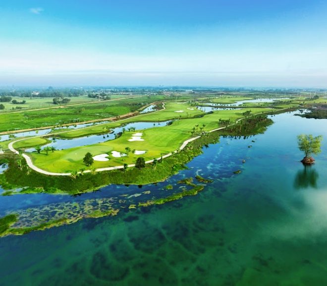 Sân golf West Lakes Golf & Villas Long An Resort
