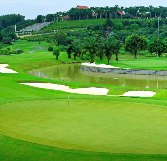 Sân Golf Tuần Châu Quảng Ninh ở đâu? Bảng giá, địa chỉ, thiết kế, dịch vụ tiện ích