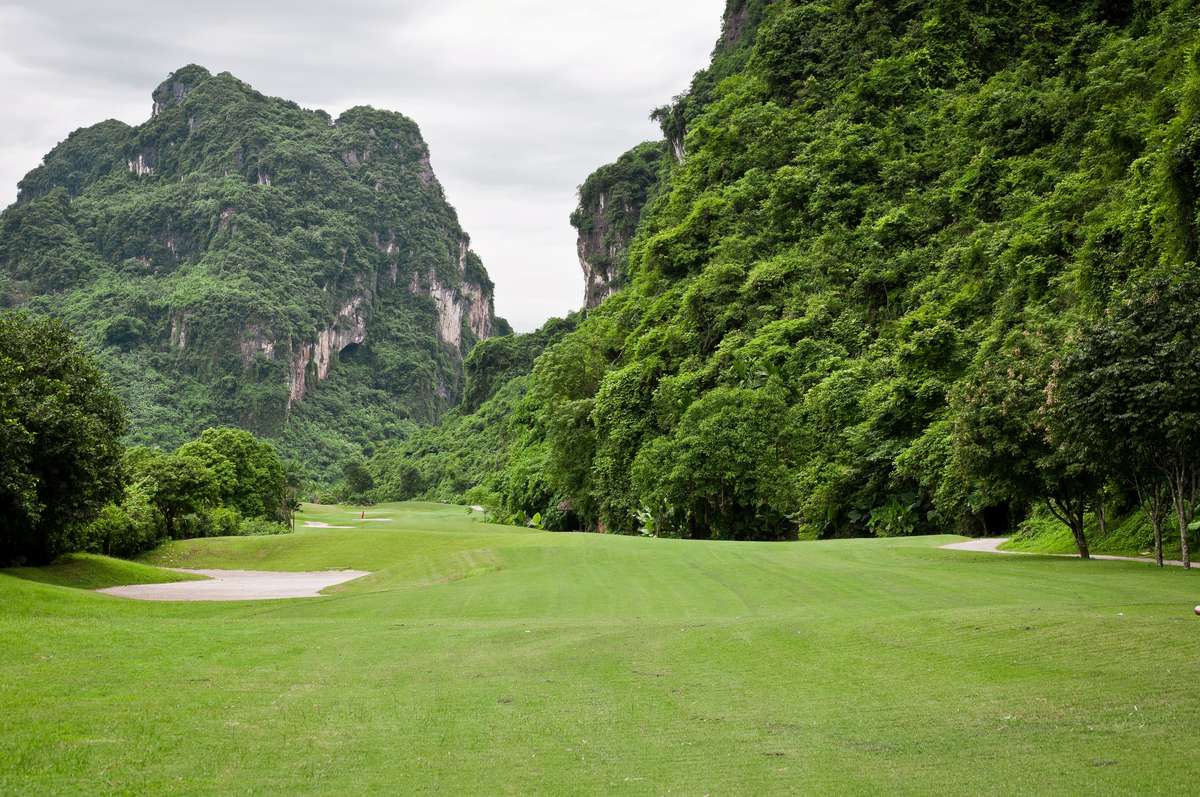 du-an-san-golf-hoa-binh-2